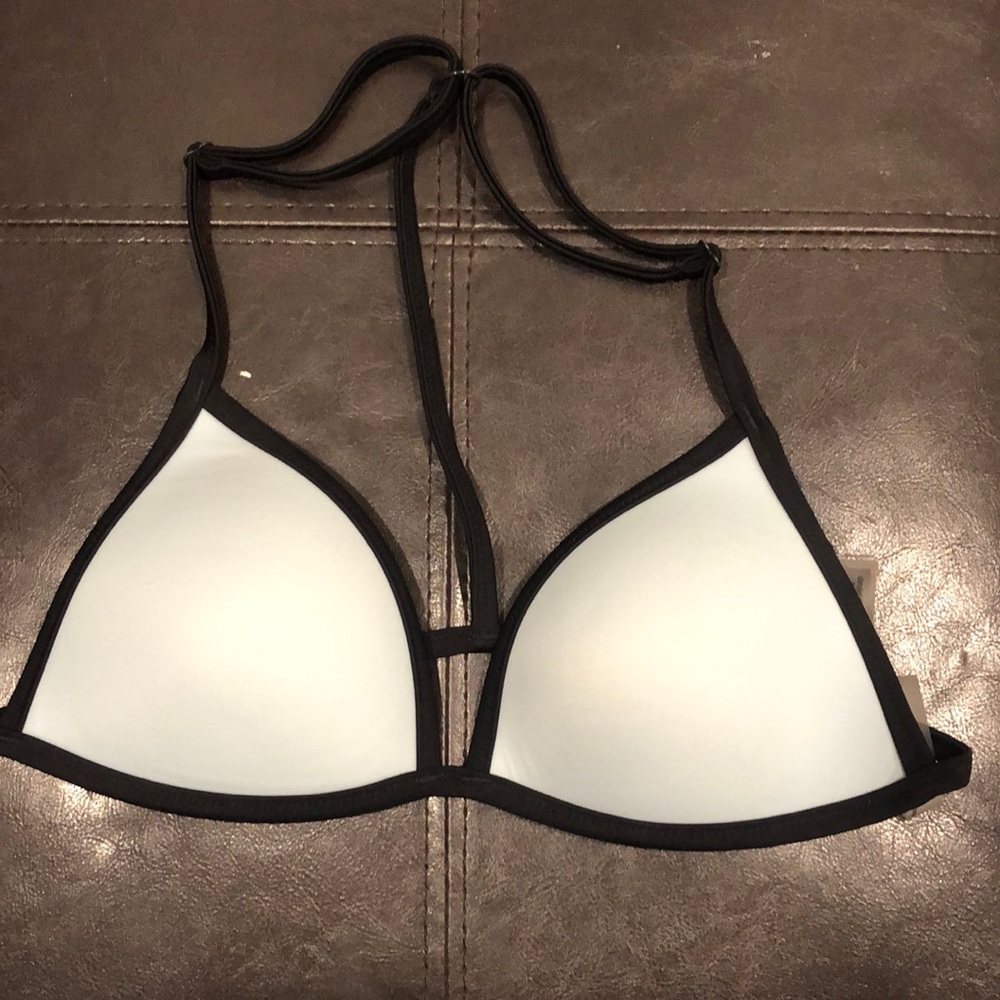 VS Pink bikini top
